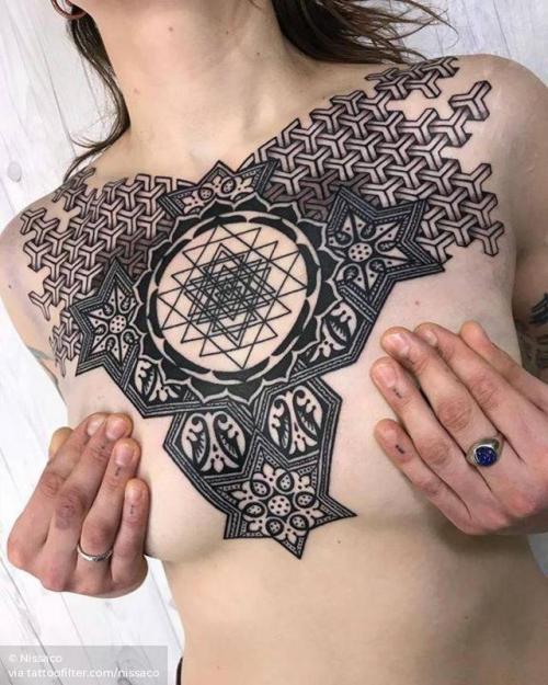By Nissaco, done at No Line No Gain, Osaka.... abstract;big;chest;op art;facebook;blackwork;twitter;nissaco;sacred geometry;geometric