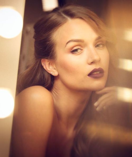 endiosadas:joskriverdaily:haozeng_com: @josephineskriver x @ma...