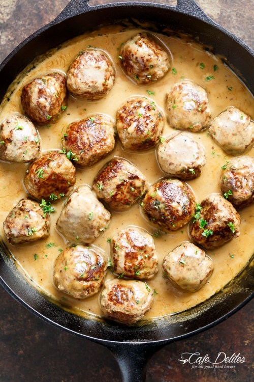 foodffs:THE BEST SWEDISH MEATBALLS RECIPEFollow for...