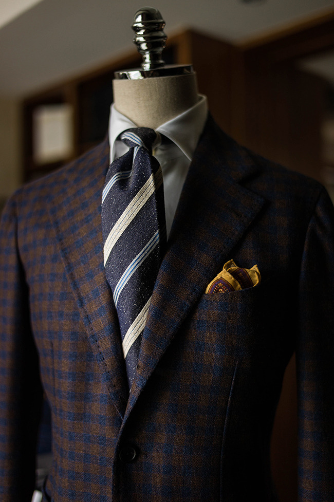 B&TAILOR — B&TAILOR Silk Tie & Pocket Square Www.bntailor.com