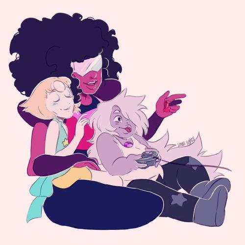 that-awkwardkouhai:game night with the gems ✨✨((more like...