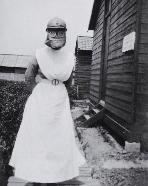 observationballoons:Australian nurse, Minnie Hough