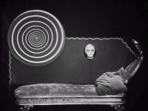 365filmsbyauroranocte:Le sang d’un poète (Jean Cocteau,...