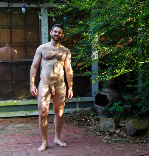 alanh-me:59k+ follow all things gay, naturist and “eye...