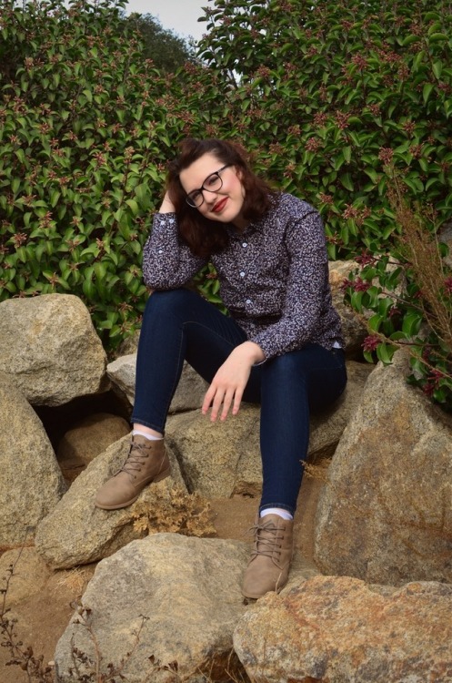 ootd ootdshare gay gay blog gay fashion gay pride fashionblogger style blog gay style androgynous street style fashion beautiful girls girls with glasses girls who love girls girls who like girls girls who kiss girls photoshoot model modeling hipster outfit hipster shoes