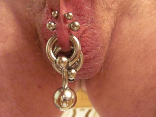 Many thanks to ‘wetandpierced’ for submitting these photos of...