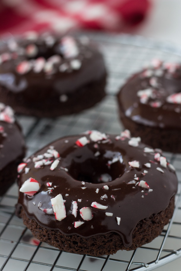 Happy Holidays! — sweetoothgirl: Peppermint Mocha Donuts