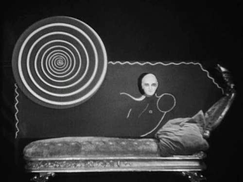 365filmsbyauroranocte:Le sang d’un poète (Jean Cocteau,...