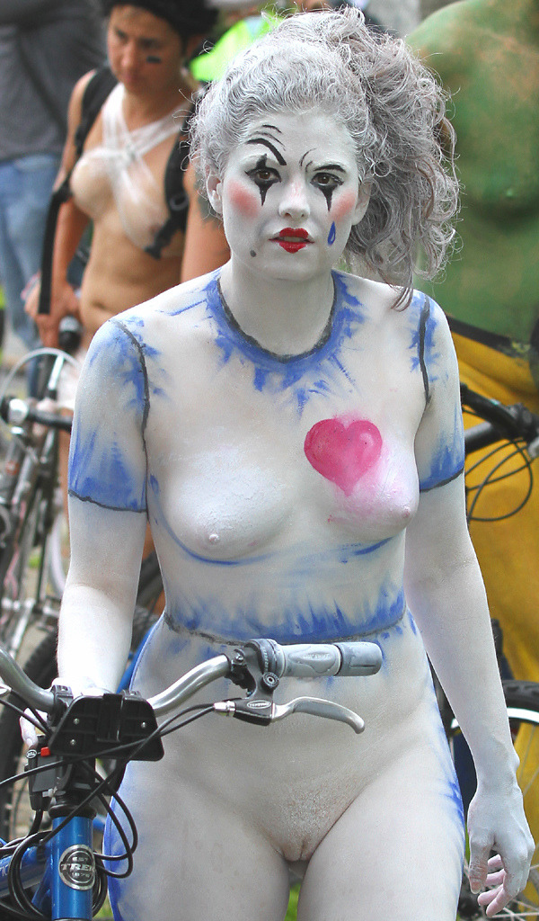 Sexy Nude Clown Women 29