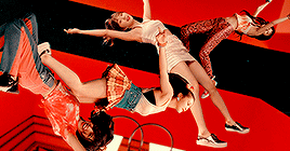 tumblr_ptcsffsBz41r3hdhfo3_r3_400.gif