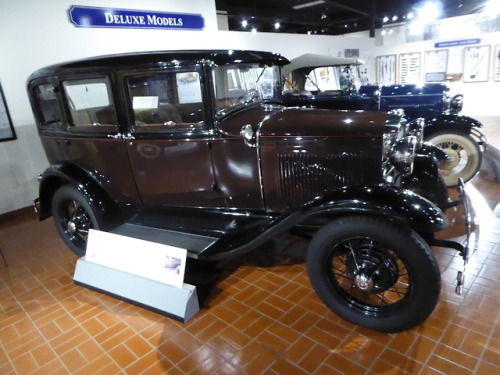 fromcruise-instoconcours:Model A sedan