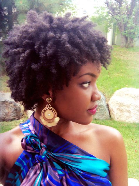 naturalhairqueens:she’s so pretty!