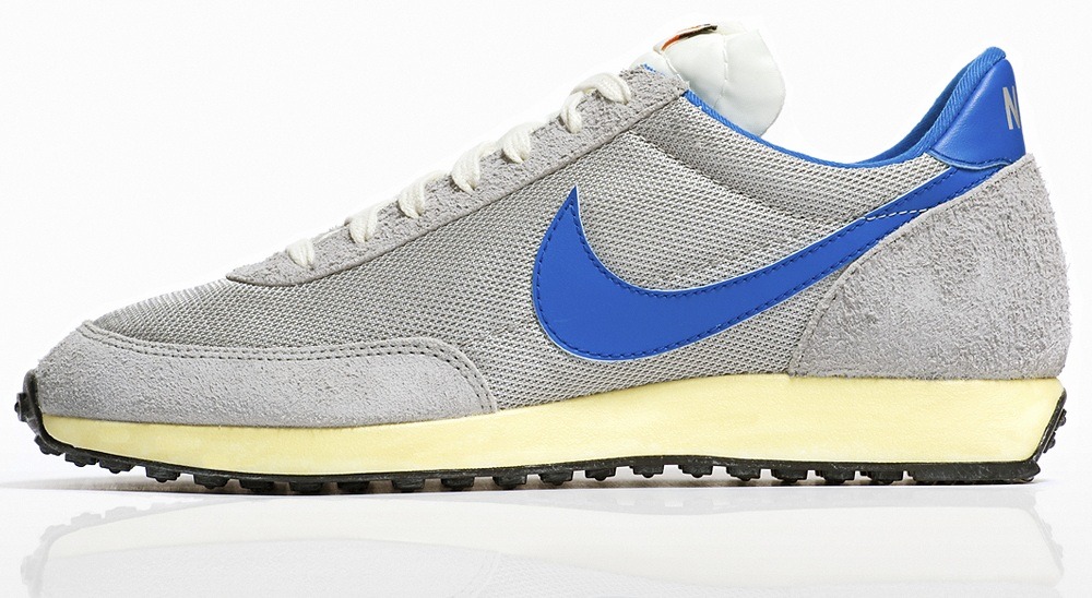 1970s nike sneakers