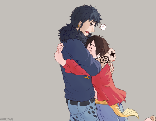 rinriemie:I can’t hug Luffy but… :’3