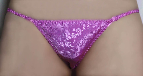 Cute satin panties!