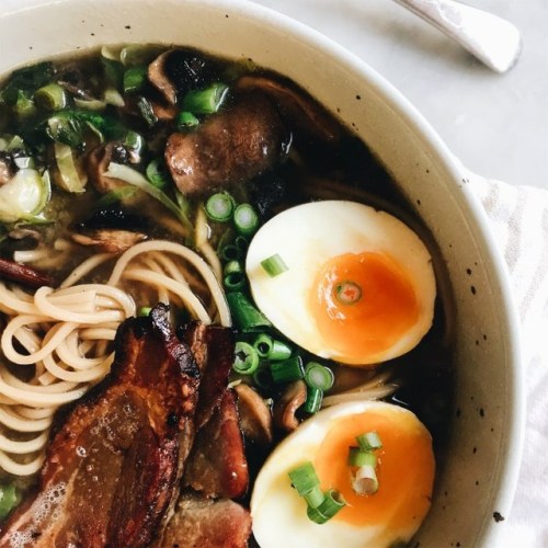 foodfuck:mushroom ramen with bacon and egg aka breakfast ramen