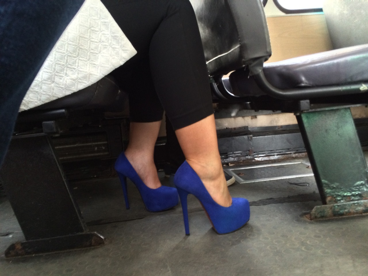 Candid Feet And High Heels Hot High Heels In Bus Cand