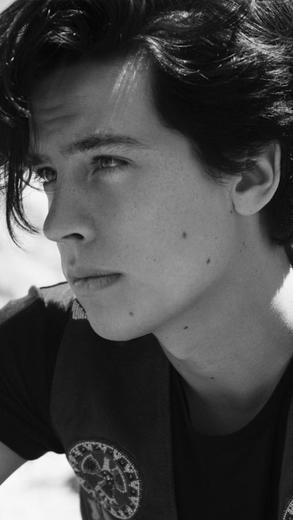 cole sprouse wallpaper | Tumblr