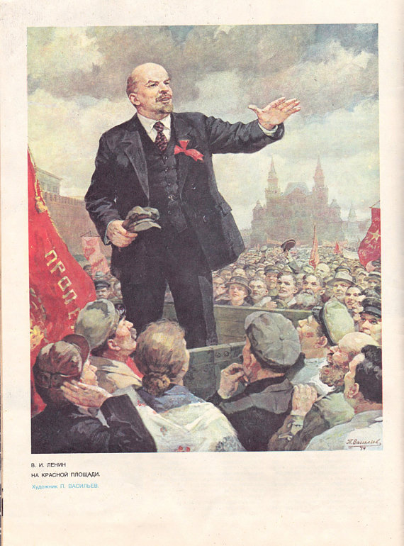 “Vladimir Lenin at the Red Square” by P. Vasiliev - vintage art print (1976)
Buy here: https://etsy.me/2rjnV1U