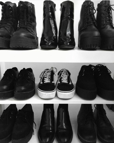 vans gothic vans gothic