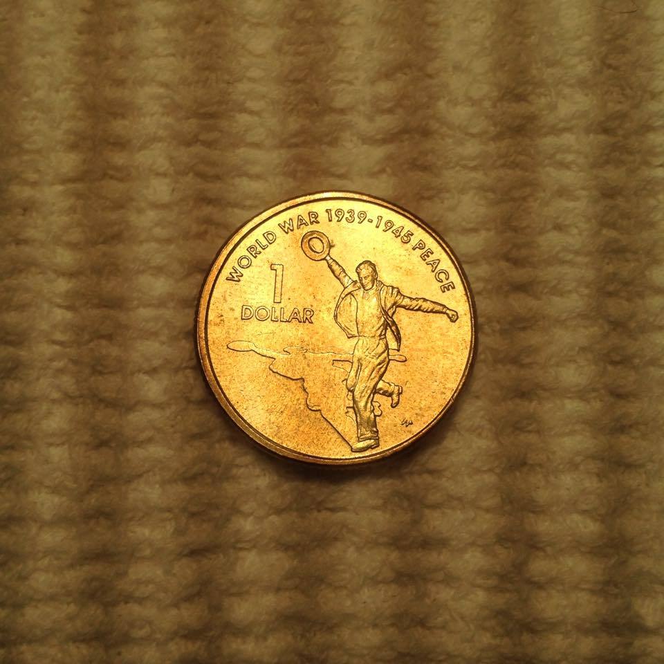 AUSTRALIA 1 DOLLAR 2005 WORLD WAR PEACE COMMEMORATIVE