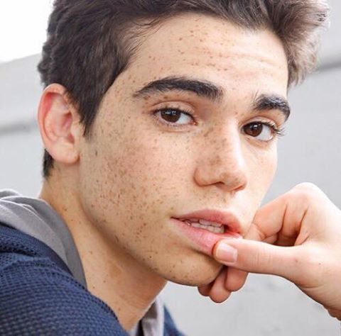 Pin by Kamia Perez on Freckled Guys of Color | Cameron boyce, Cameron ...