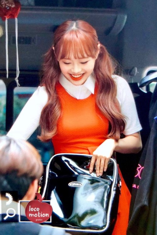 fyeah-chuu:Do not edit | © locomotion