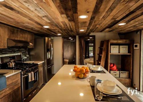 tinyhousecollectiv:Three bedroom tiny house in Upstate New...