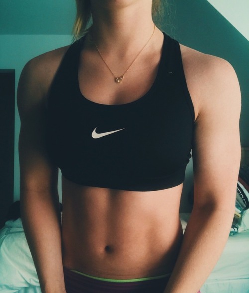 lauraarnxld:I’m back on my tool pic bullshit