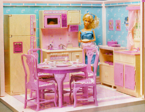 barbie living pretty home