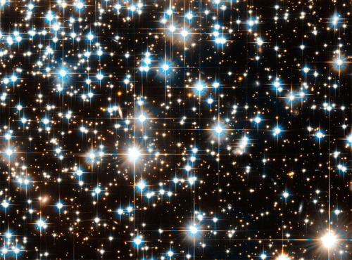 astronomyblog:Hubble Space Telescope Image of Globular Cluster...