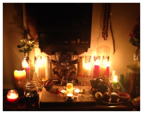 wiccan altar on Tumblr