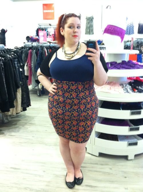 curvy fashion on Tumblr