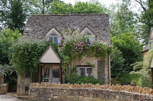 acornfaerie:Winchcombe, The Cotswolds