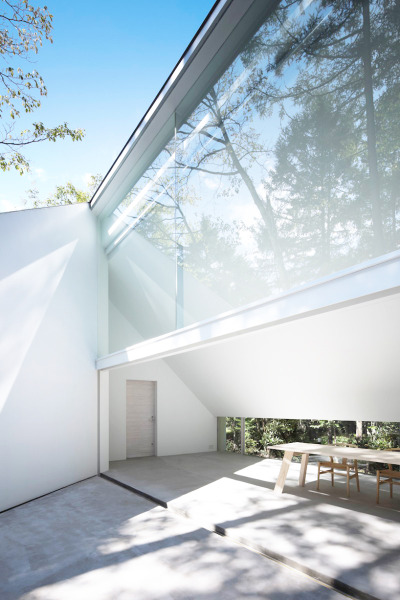 life1nmotion:<br /><br />Designed by Kyoko Ikuta Architecture Laboratory<br />