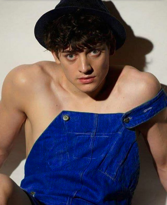 Pin on Aneurin Barnard