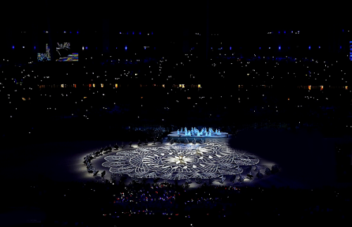 striveforgreatnessss:Rio olympics Closing Ceremony