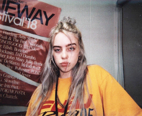 billieeilishgifs:coupdemain c u tonight billie bean