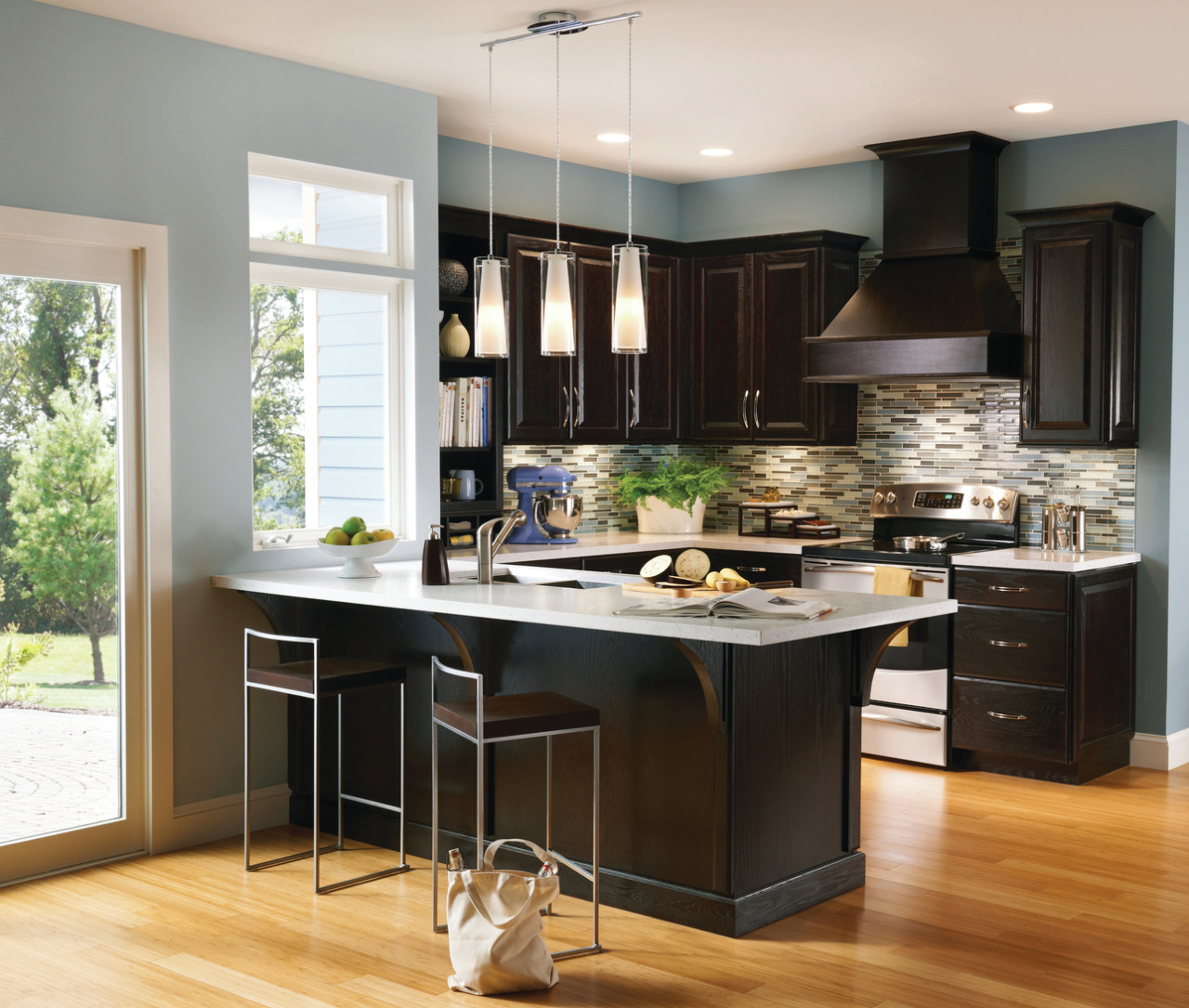 Design Meet Style A Contrasting Kitchen Pairs Espresso Cabinetry