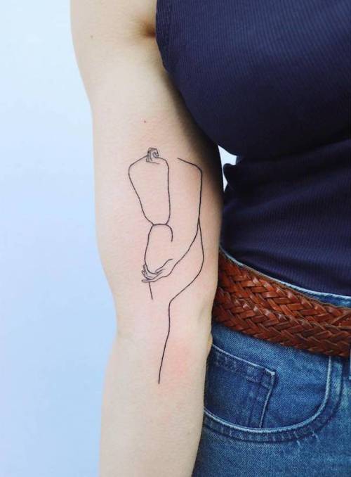 By Zaya, done in London. http://ttoo.co/p/181787 art;small;zayahastra;line art;inner arm;frederic forest;contemporary;tiny;ifttt;little;medium size;fine line