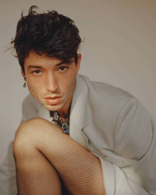 tomakeyounervous:Ezra Miller photographed by Ryan Pfluger for...