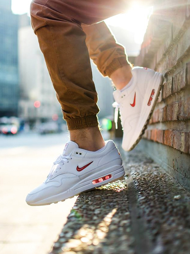 air max 1 ruby