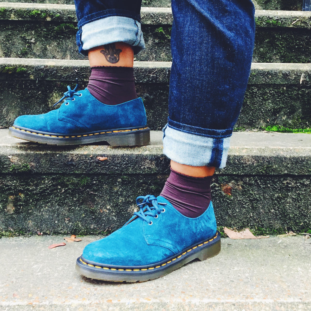 dr martens blue suede shoes