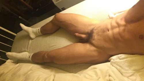 guysinshortsandsocksxxx:Insta boy @matty553 naked in his...