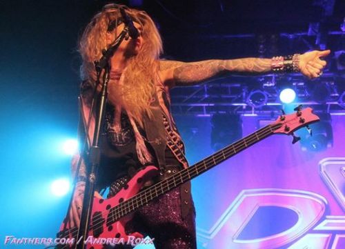 steelpantherband:LEXXI FOXX \m/