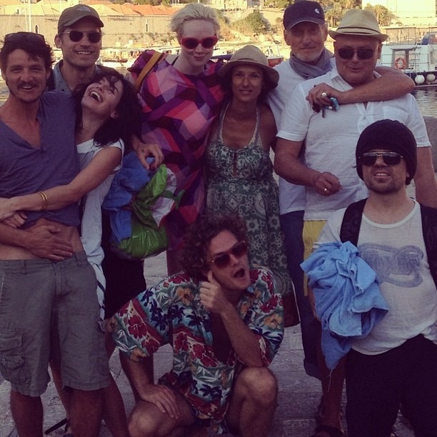 I love this photo of the Game of Thrones cast SO MUCH. Look how fierce Brienne is in those shades too. Dayum, girrrr.