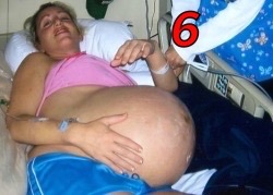 kink-82:Counting with pregnant belly