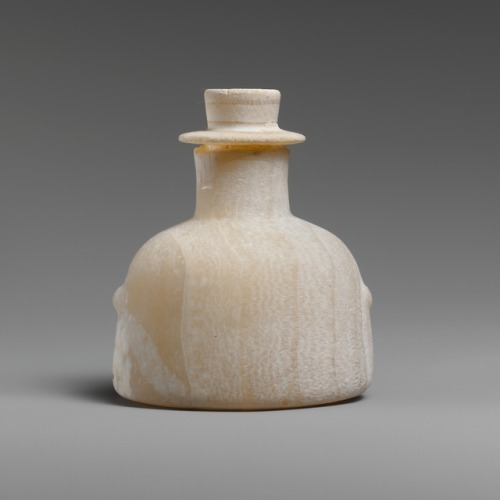 met-greekroman-art:Alabaster flask with stopper, Greek and...