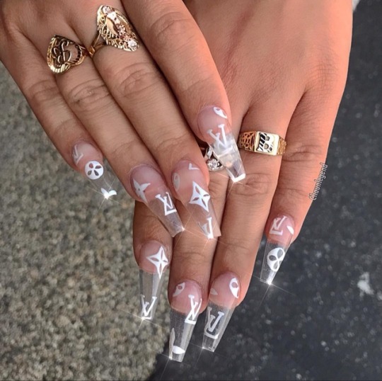 Louis Vuitton nails 💅🏻 by @nailsbyandy.devine What do you think?👇  Comment below 👇💖 Tag your BFF who loves it⁠ ⠀⠀⠀⠀⠀⠀⠀⠀⠀⠀⠀⠀⠀⠀