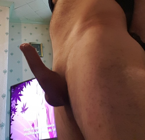 rateyourcock:6.5 out of 10Thick cock. Thanks for submitting!